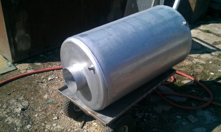  siltā ūdens boilers